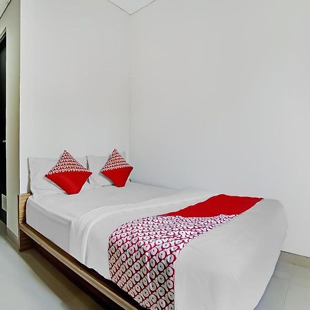 Oyo 3752 The Summit Residence Bandung Exterior photo